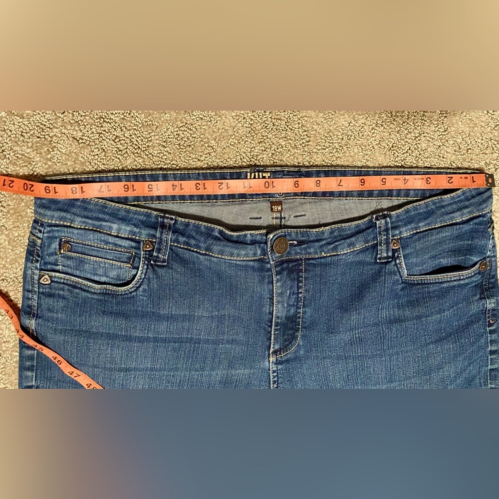 Kut from the Kloth 18W Blue Embroidered Pockets Med Wash Straight Leg Jeans - Picture 5 of 10